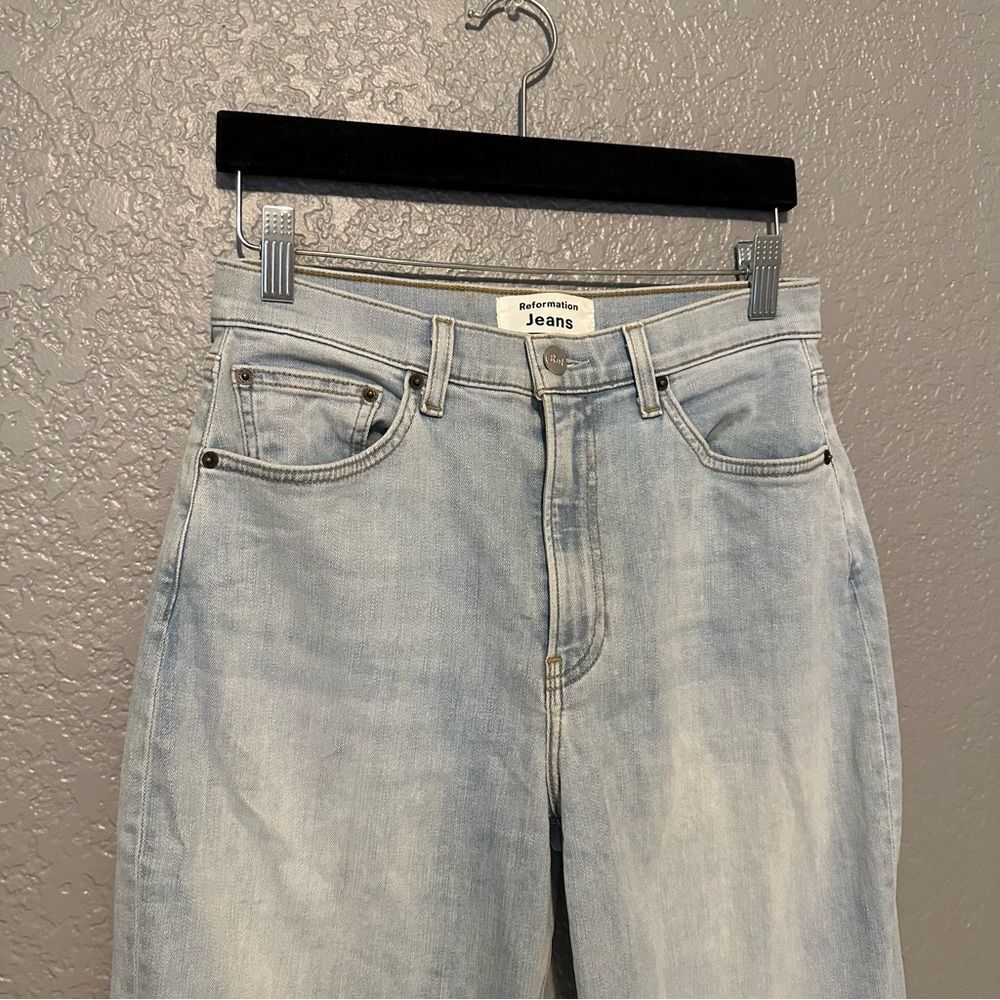 Reformation Claudia High Waist Relaxed Jean Size 26 St. Lucia Light Blue Wash - Picture 11 of 11